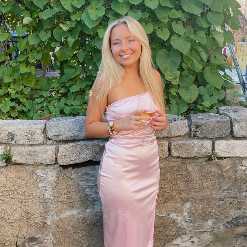 Meet your Posher, Meredith